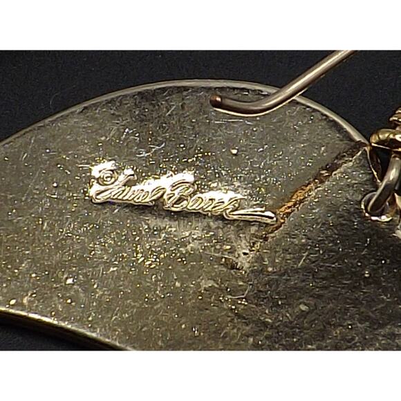 Laurel Burch Large Heart Earrings, Gold Plated, 1980s Vintage Jewelry - Picture 4 of 10